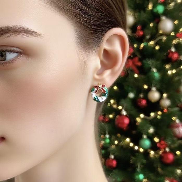 Exquisite Christmas Stud Earrings with Drip Oil & Inlaid Diamonds - Festive Fashion Jewelry
