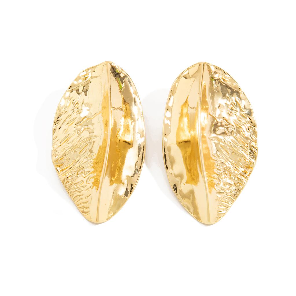 Salircon Vintage Gold Color Pleated Leaf Stud Earrings Women Exaggerated Irregular Metal Earrings Wedding Banquet Party Jewelry