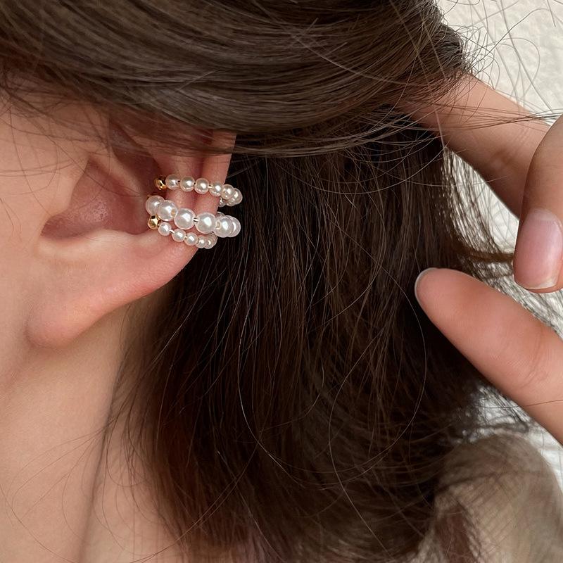 French Retro Pearl Beaded Three-Layer No-Piercing Ear Clip - Stylish, Elegant, High-End Cartilage Earring