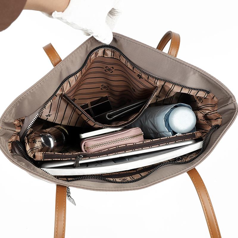 Retro Tote Bag Women's Large Capacity Shoulder Bag
