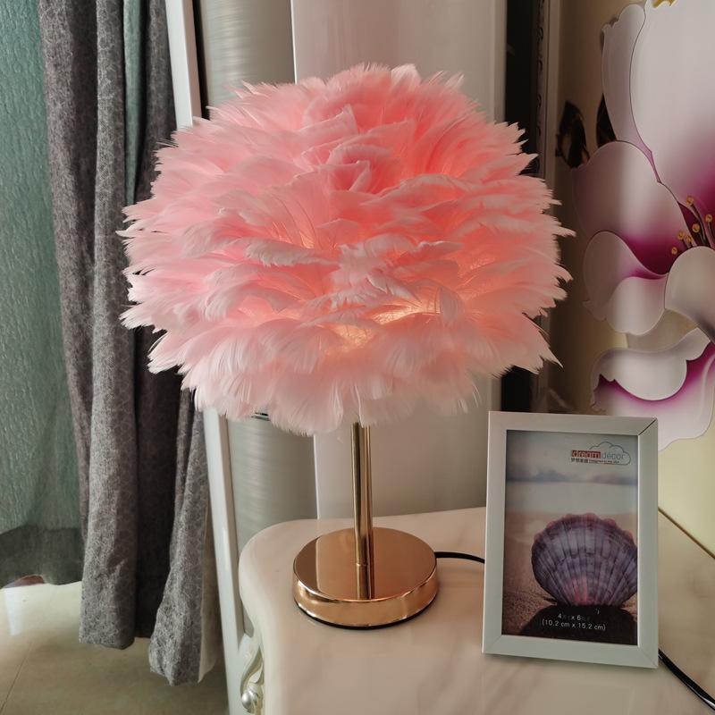 Feather Modern Table Lamp Bedroom Table Lamp Bedside Lving Room Coffee Decorative Lights Christmas Decoration Romantic Ligsting
