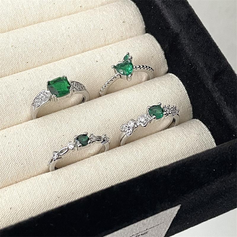 Emerald Colored Treasure Series Inlaid Zir*****Pen Ring, High-End Exquisite Light Luxury Green Diamond Geometric Ring, Female