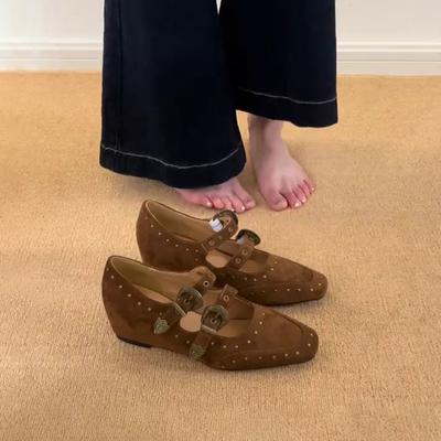 Retro Rivet One-word Buckle with Square Head Inner Height Increase Mary Jane Women's Shoes 2025 New Versatile Temperament Light Mouth Single Shoes