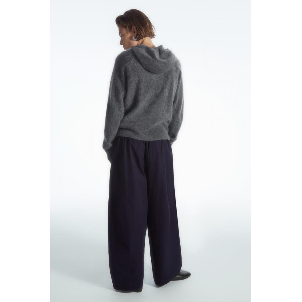 Cos Japan Stretch Barrel Leg Pants