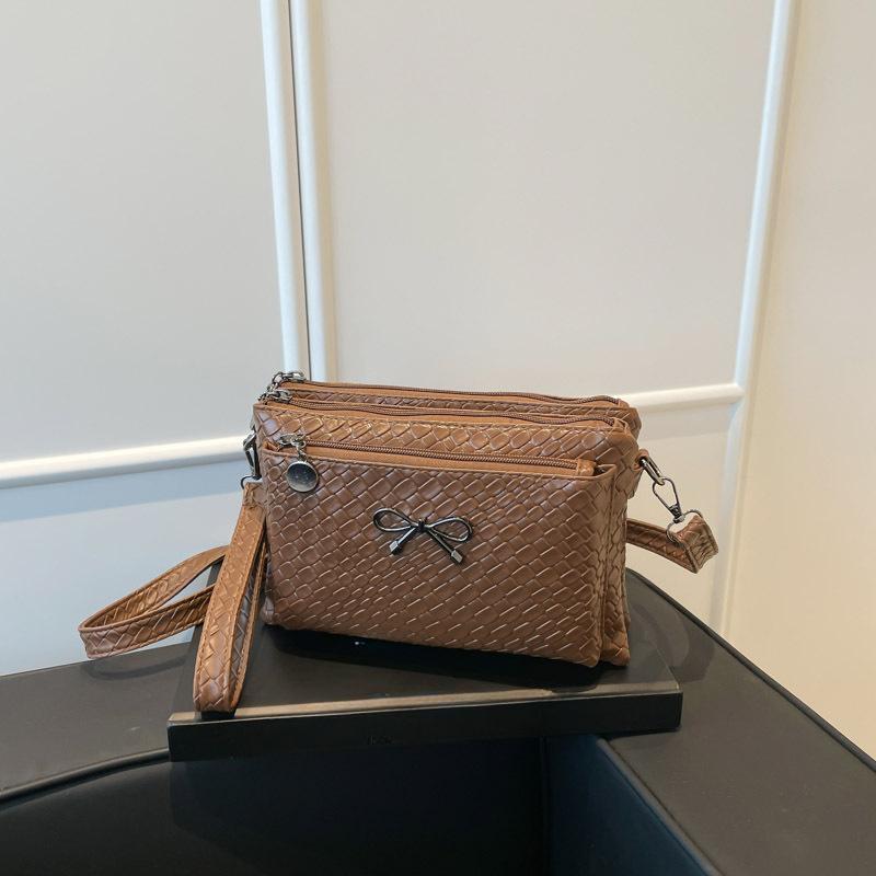 Large-capacity French Minimalist Horizontal Hand-held Envelope Wallet for The Trendy Woven Bag Dinner