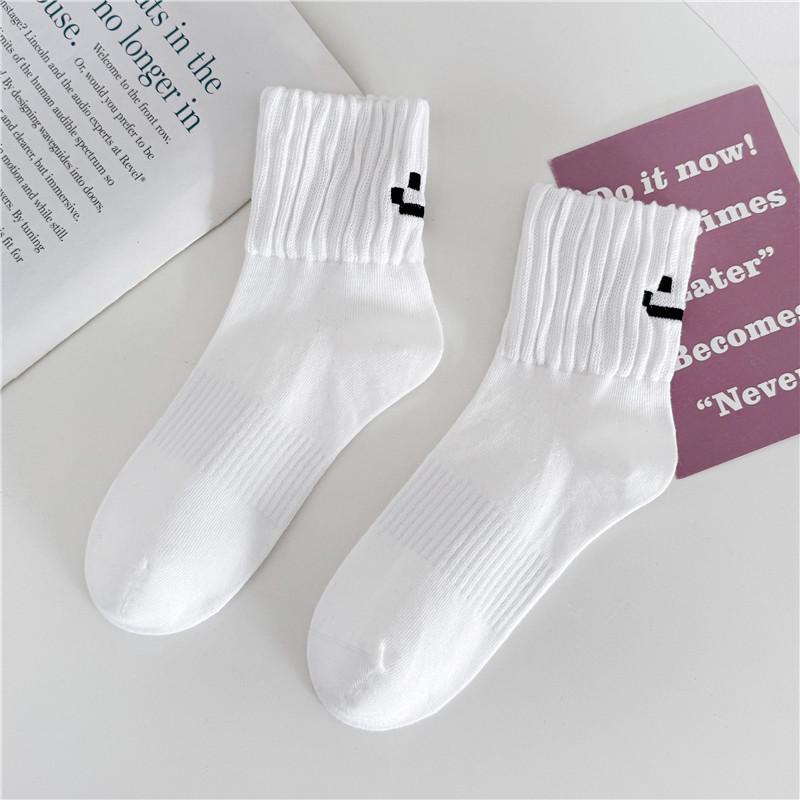 Cityboy Smiley Face Skateboard-Socken: Japanischer & Koreanischer Trend, Atmungsaktive Mid-Calf Sportsocken für Männer & Frauen.