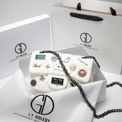 Bolso de Hombro de Cuero de Lujo ITGDLEDY con Cadena de Medallas para Mujer - Edición 2021
