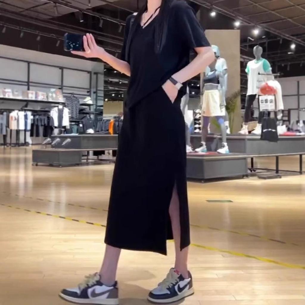 2025 Koreanischer High-Waist Schwarzer A-Linien Schlitzrock für Damen - Slim-Fit & Figurumschmeichelnd für Birnenförmige Körper