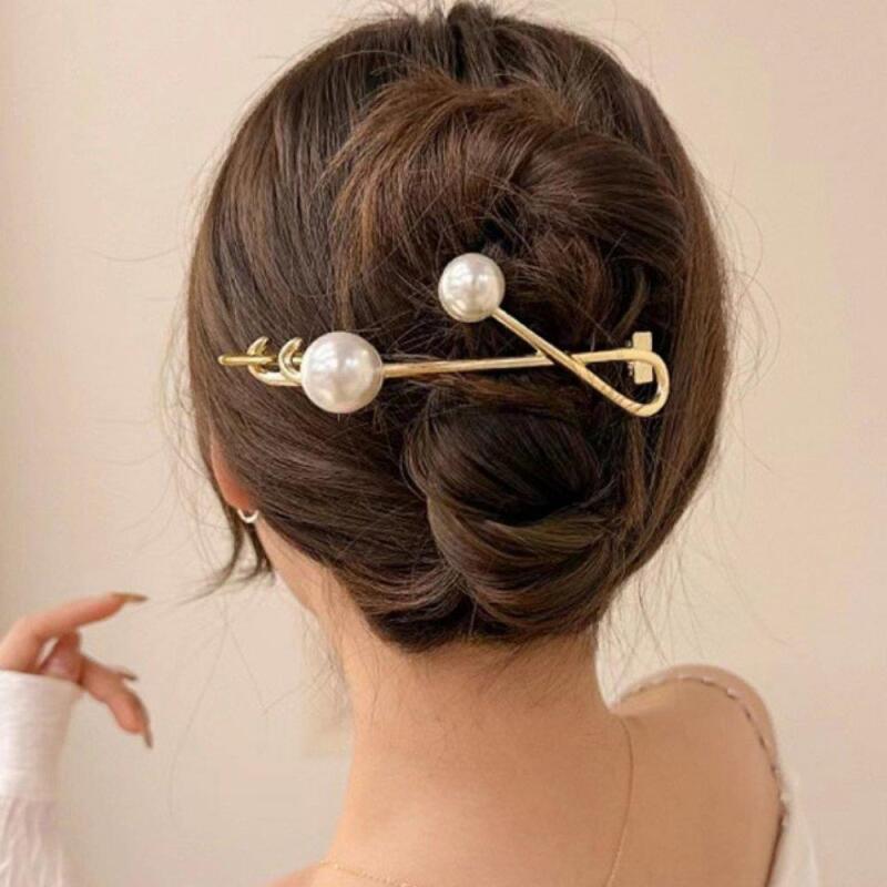 

Women s Double King Pearl Metal Hairpin Clip A23101_Black
