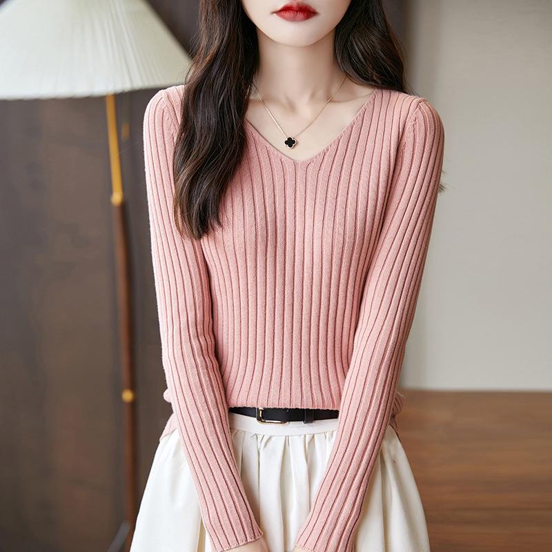 

Women s V-Neck Cotton Knit Pullover: Long Sleeve Slimming Sweater for Outerwear or Base Layer XXL 140-155 lbs