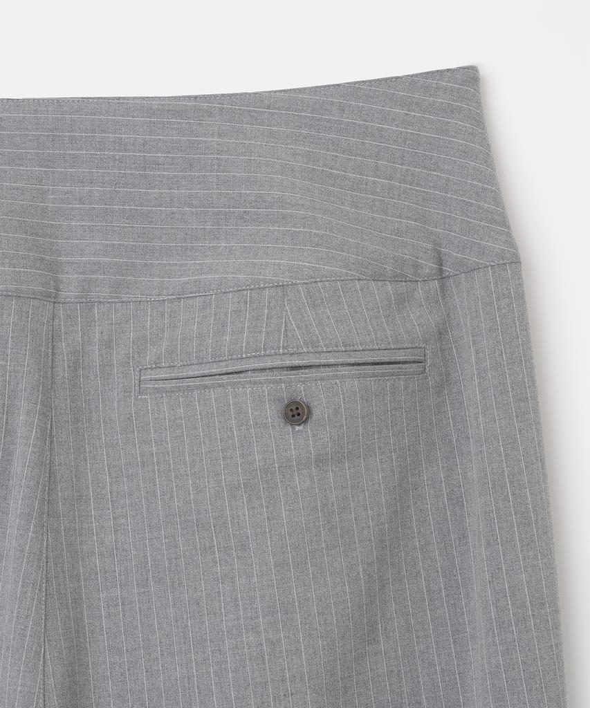 MILLO WOMEN Striped Button Pants [Gray]