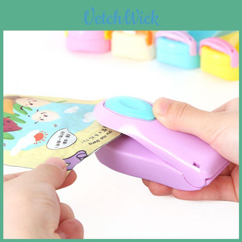 Portable Home Mini Seal Vacuum Food Bag Sealer Packaging Machine Kitchen Tool