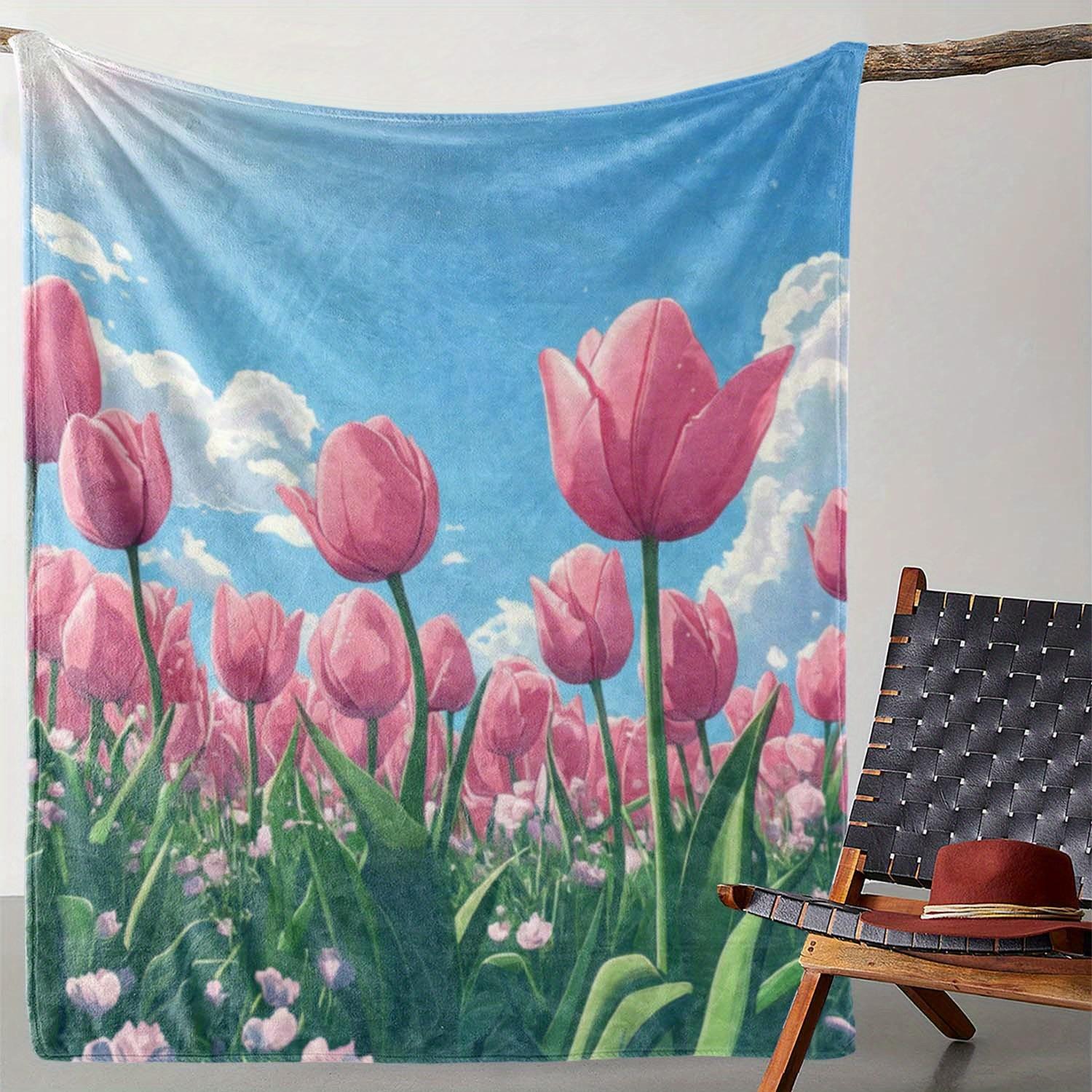 

1pc Cozy Floral Print Blanket with Pink Tulips and Green Foliage, Soft Flannel Material, Warm and Comfortable for Sofa, Bed, Car 130x150cm