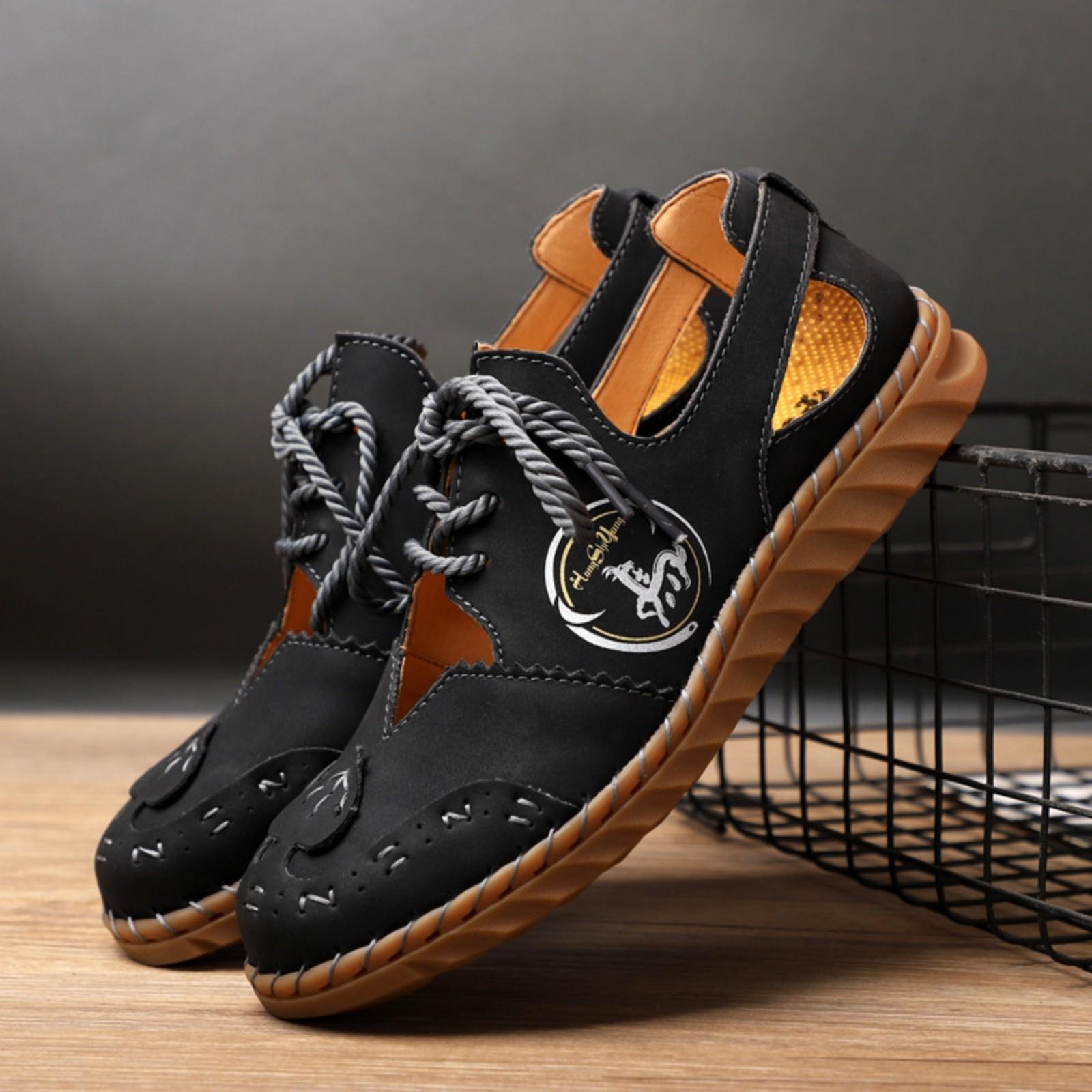 Summer Fashion Flat Sandals Hollow Casual Shoes  Leather Soft Sole Ladies Closed Toe Sandals 42