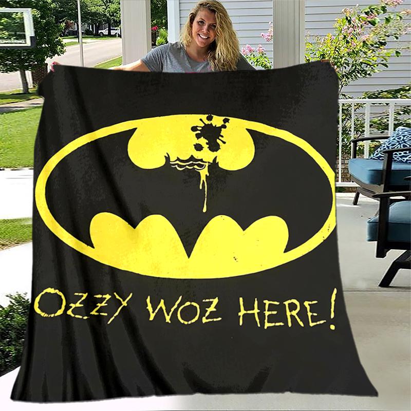 1pc Blanket Ozzy Madman Print Design, Lightweight Blanket for Sofa, Bed- Soft &Warm, Gift for All Seasons Like Christmas, Halloween