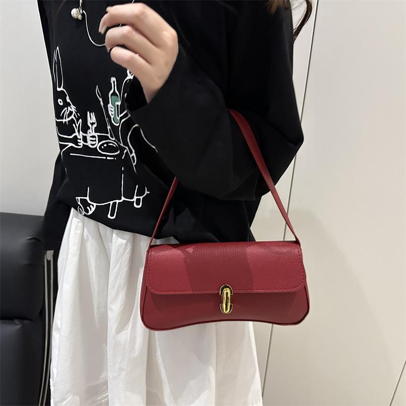 Personalized trendy underarm bag, new women's shoulder bag, fashionable high-end retro underarm handbag.