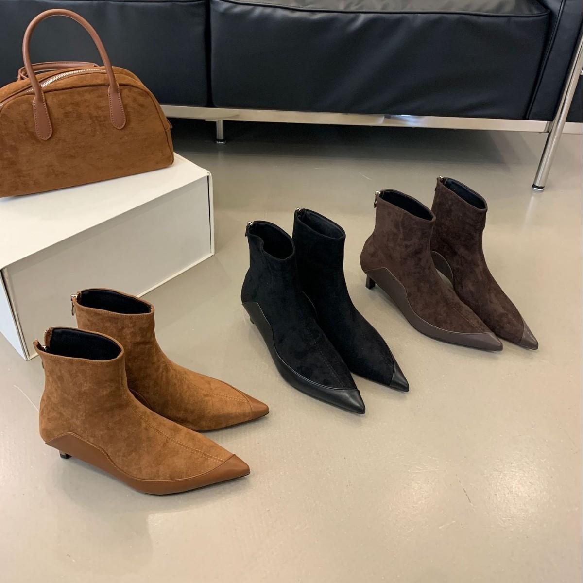 

2025 new Korean version pointed suede splicing low heel zipper low tube Chelsea Martin women s short boots 39 верблюд