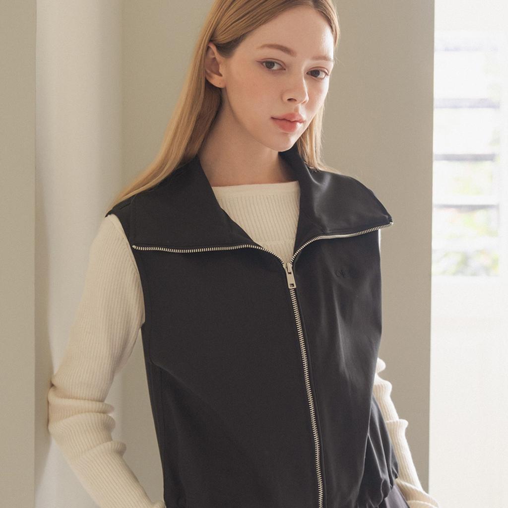 Owo Rosie Zip-Up Vest