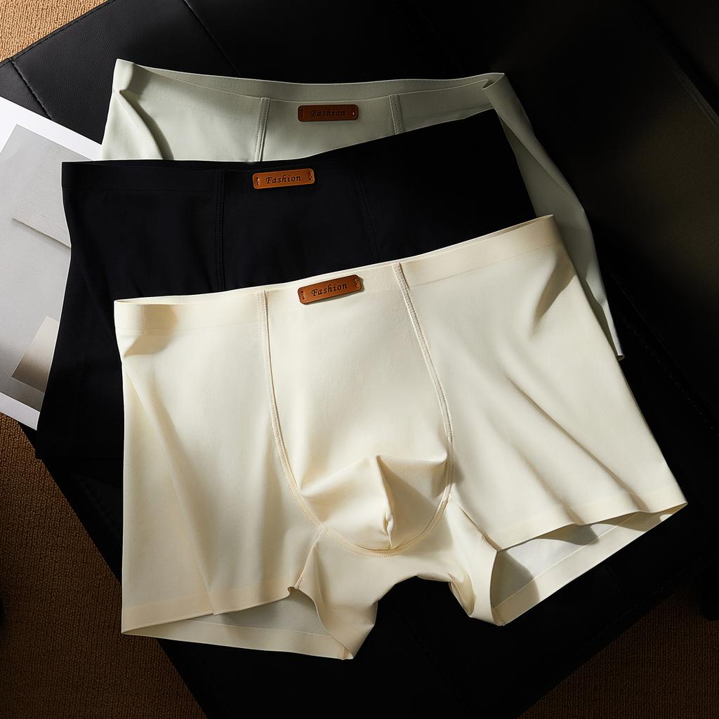 Men's Summer New Light Luxury Breathable Comfortable No Trace Ice Silk Milk Skin Flat Angle Underwear