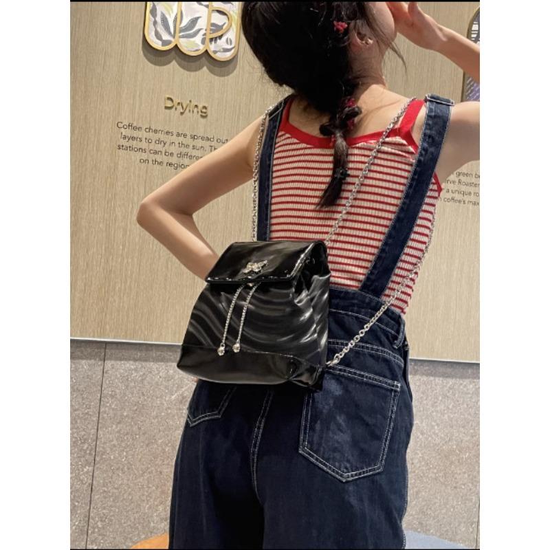 

Рюкзак Новый Серебристый Рюкзак Женский чёрный