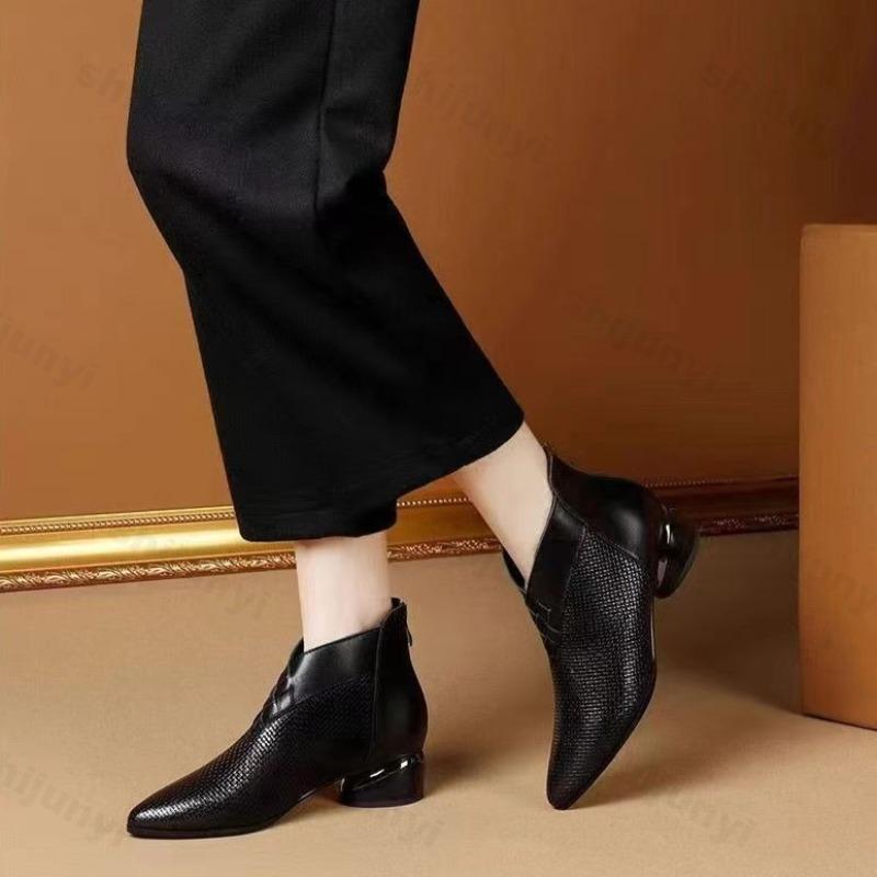 Damen-Ankle Boots 2026 Herbst Winter Retro Spitz zulaufend Chelsea Boots PU-Leder Femme Mittelhoher Absatz Mode Kurze Stiefel Botas Mujer