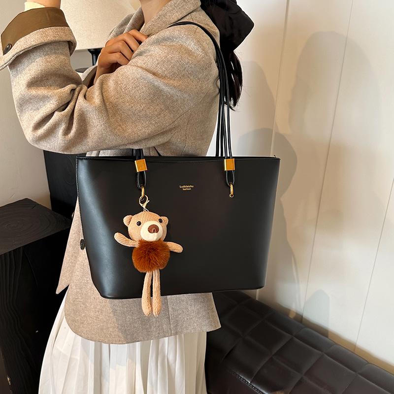Vintage Large-Capacity Women's Tote Bag 2026 – High-Quality, Fashionable Single Shoulder Bag