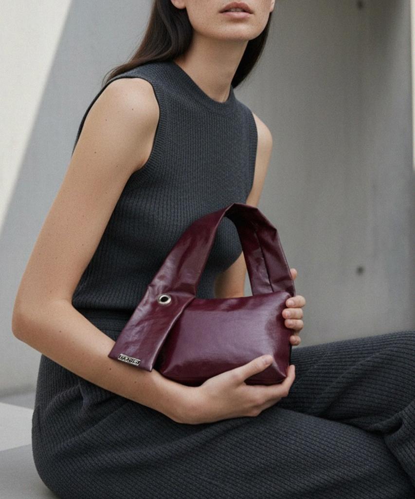 Manig A-Ring Ford Crush Mini Bag Burgundy