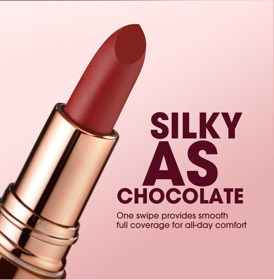 O.TWO.O Mist Kiss Langanhaltender Matter Samt-Lippenstift in Light Mist.