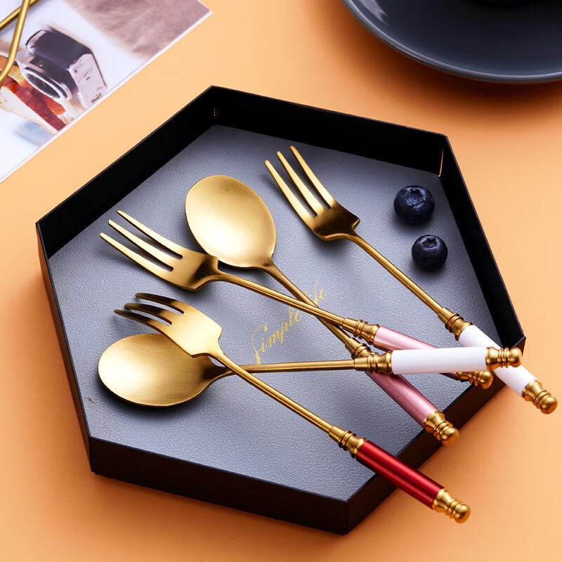 Wutuo 304 Stainless Steel Vintage Dessert Cutlery