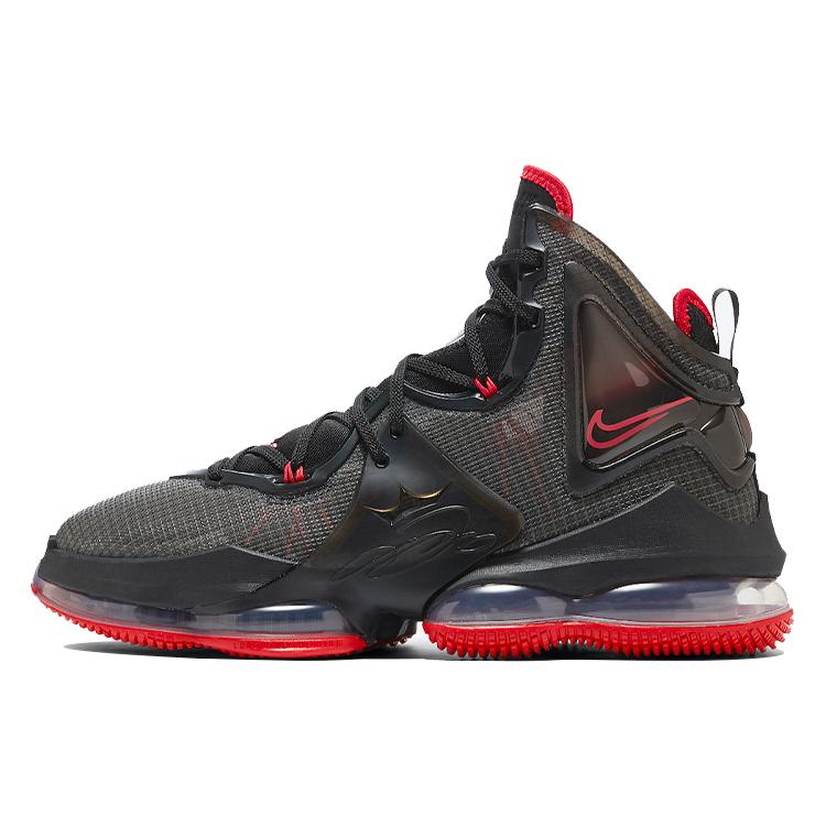 

Новые Nike LeBron 19 Ep Bred DC9340-001 41