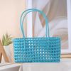 Handgefertigte Plastik-Hohlgeflecht-Tasche Landhausstil Große Kapazität Strand-Tragetasche Eimer-Tasche Damen-Handtasche Sommer-Strandtasche