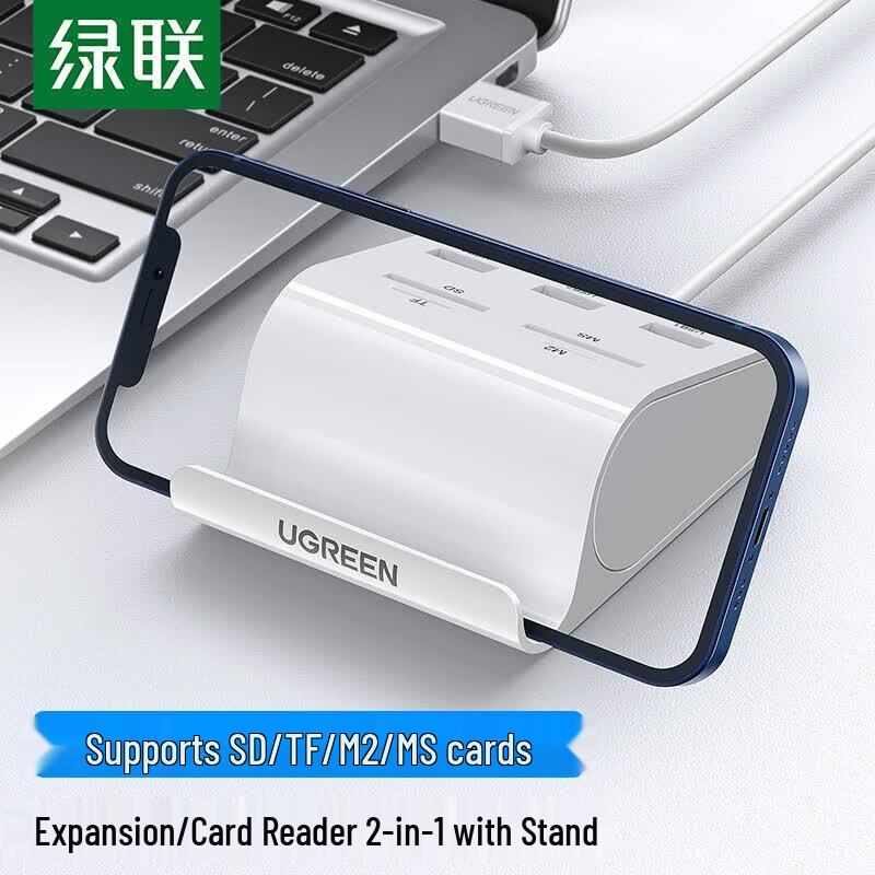 UGREEN USB 3.0 3-Port Hub with SD/TF Card Reader