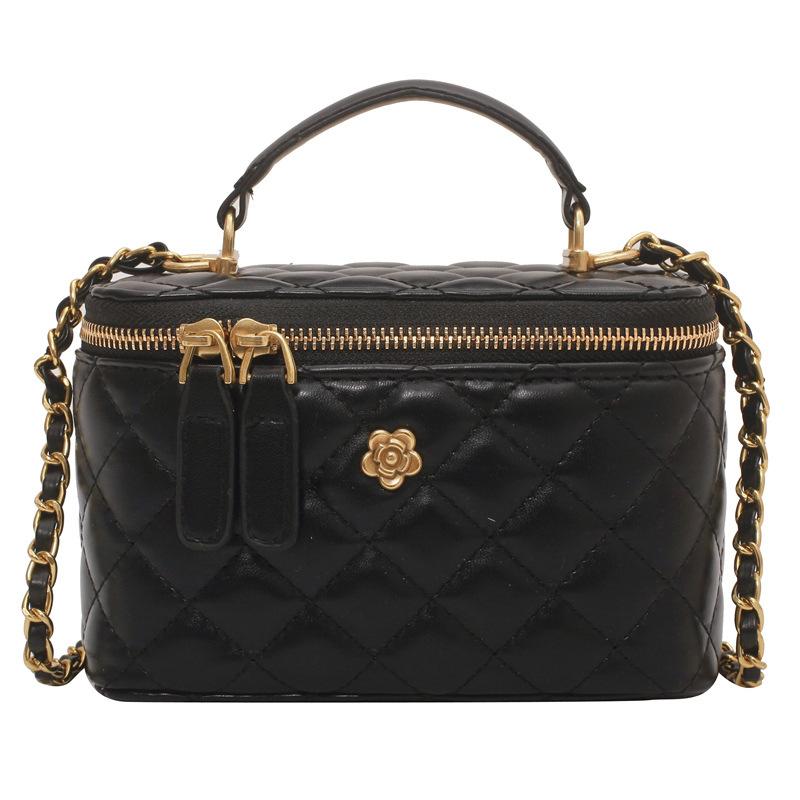 Wholesale Popular Xiaoxiangfeng Light Luxury Simple Portable Box Bag High Sense Temperament Versatile Chain Messenger Bag