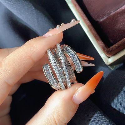 European and American Luxury Atmospheric Rings Geometric Lines Full Diamond Zircon Rings for Women