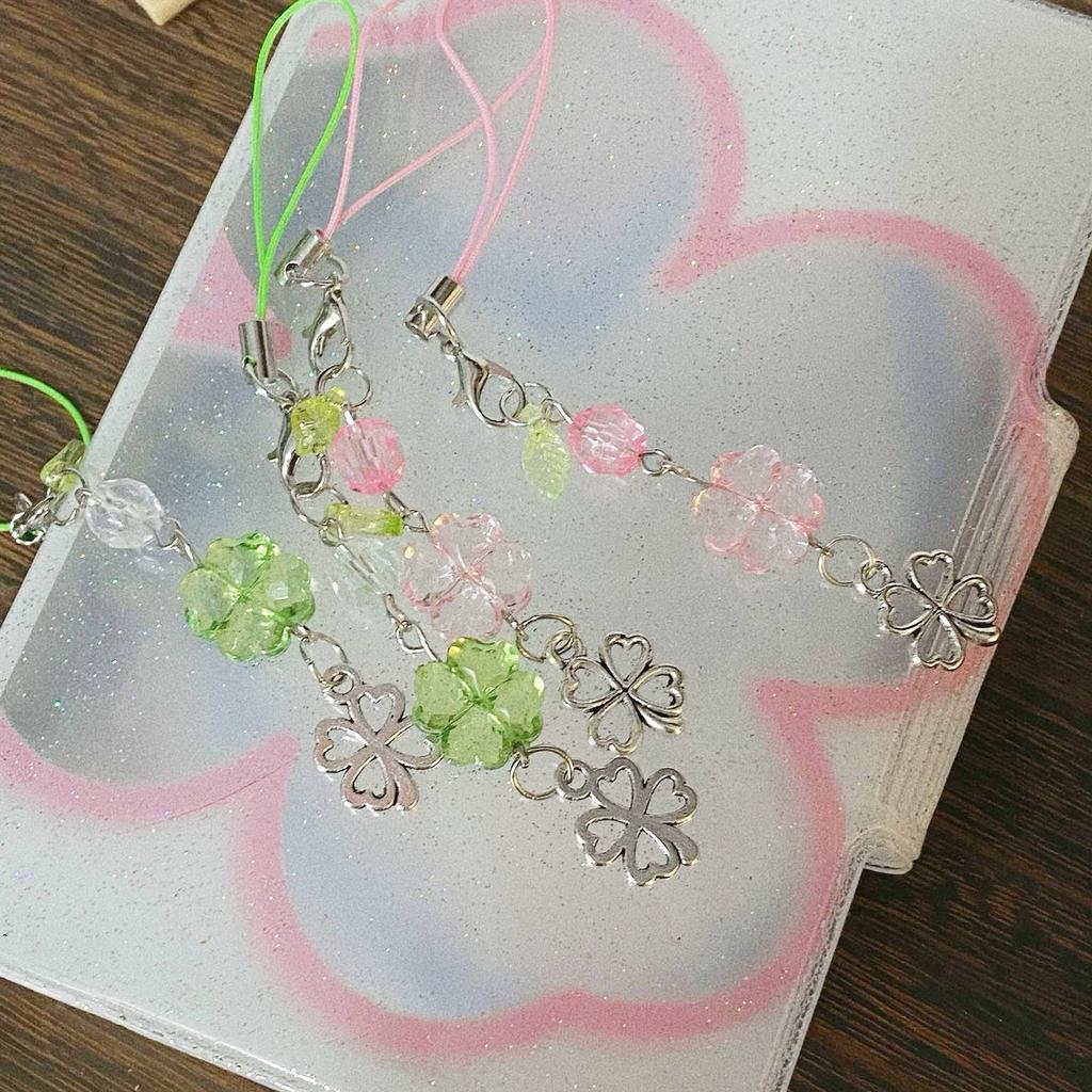 Durable Four Leaf Clover Mobile Chain Four Leaf Clover Bead Phone Embellishment Gift of Luck for Friends and Family