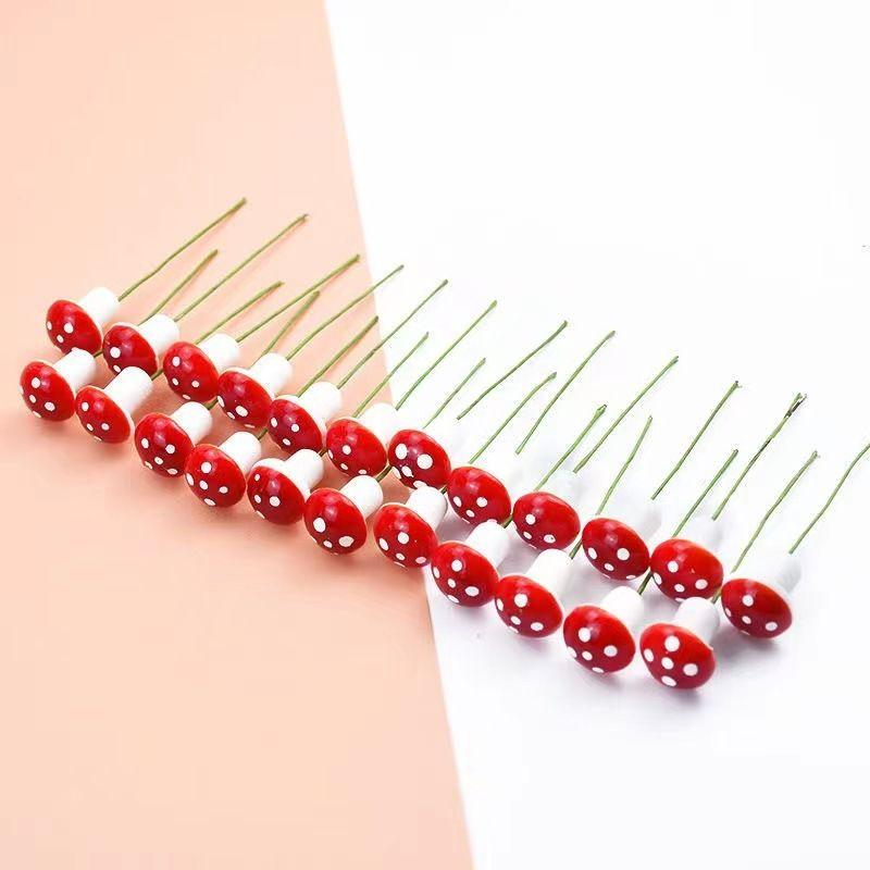 

Cheap Red Artificial Bubble Mushroom Home Decorations Christmas Garland Flowerpot Gift Box Handmade Accessories Festival Wedding 50 Pieces