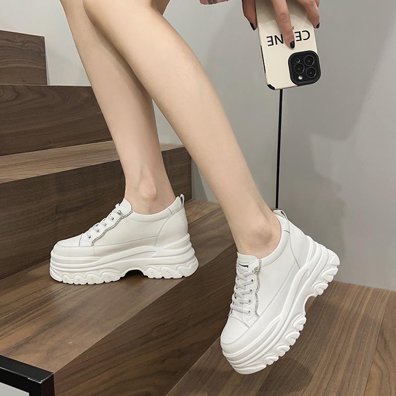 Platform White Shoes Women's 2025 Spring and Autumn New Muffin Sports and Leisure Shoes Fashionable Versatile Inner Height Increase Women's Shoes