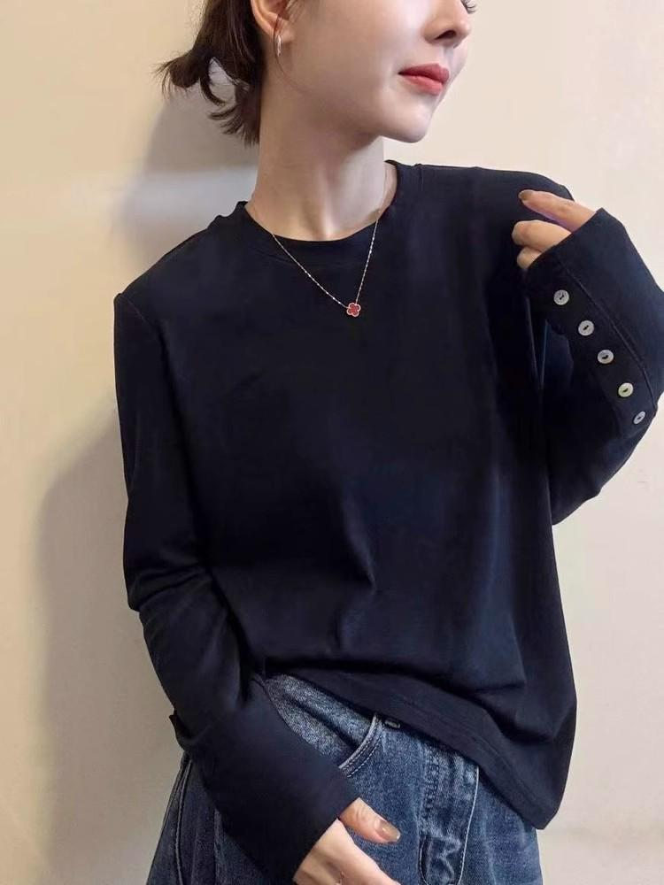 Women's Long-Sleeve T-Shirt - 2025 Autumn/Winter Collection, Versatile Design with Shell Buttons