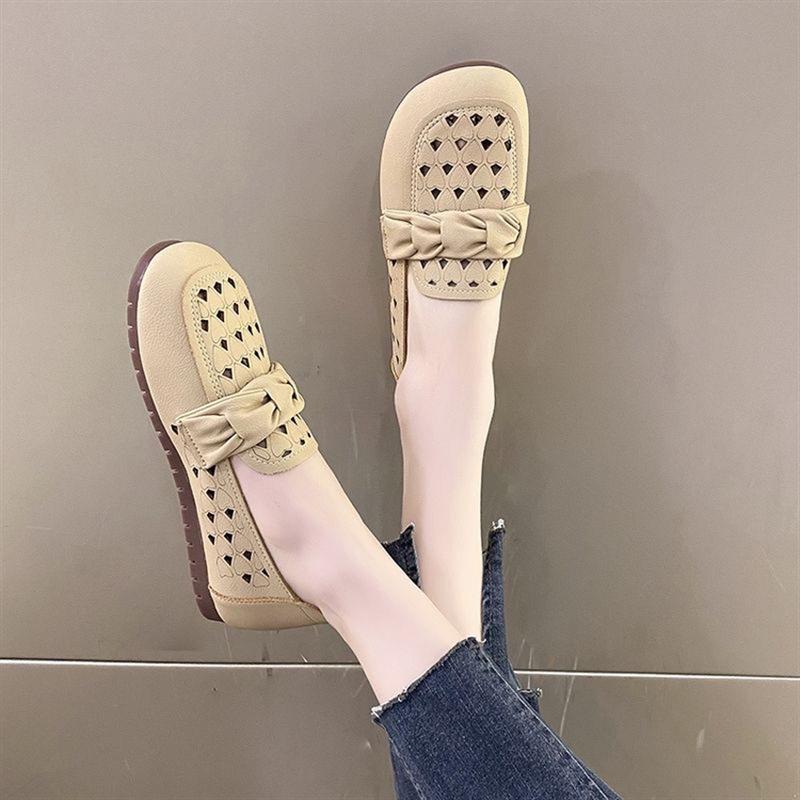 Breathable and Comfortable Soft Leather Flats, Summer Hollow Sandals, New Soft-soled Casual Temperament, One-pedal Doudou Single Shoes