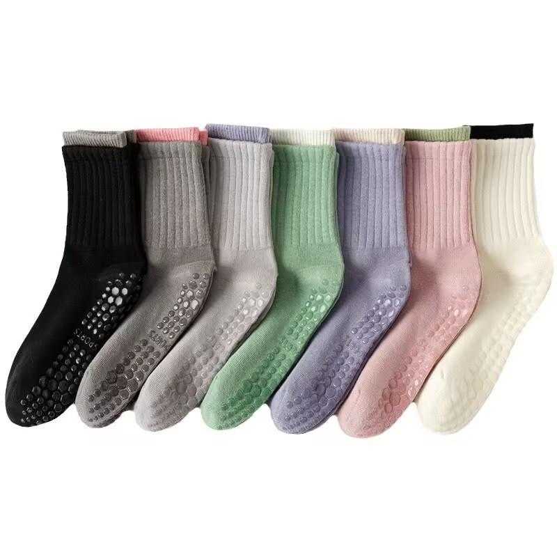 Full Palm Silicone Sports Women's Socks Boneless Toe Cotton Sweat Absorbent Breathable Anti-slip Shock Absorbing Yoga