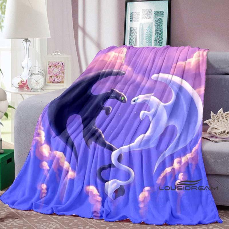 

The Toothless-themed flannel blanket, How to Train Your Dragon, is perfect for children, teenagers, and fans. It s a bed blanket 75x90cm