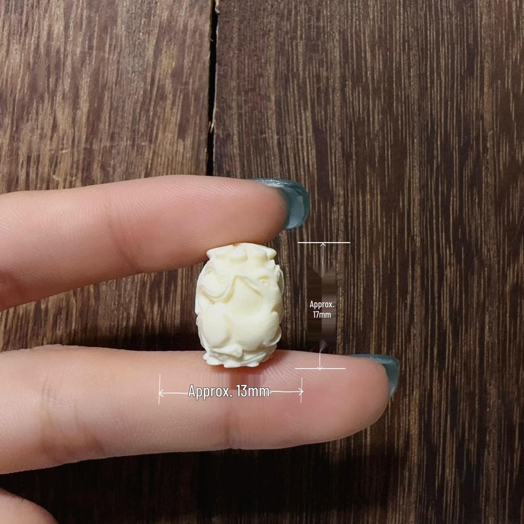 Pingente de Joia DIY Esculpido Branco Marfim: Acessórios Estilo Três Passos