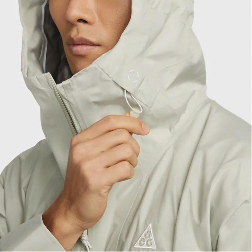 Nike ACG Jackets Men's Light Lime Hooded Moderate Other DB3560-145