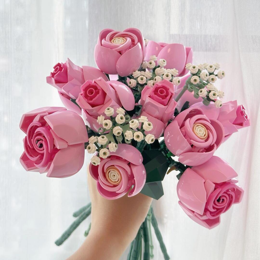 

.789pcs Bouquet of Pink Roses Compatible 10374 Construction Home Dcor Artificial Flowers Building Blocks Bricks Christmas Gift