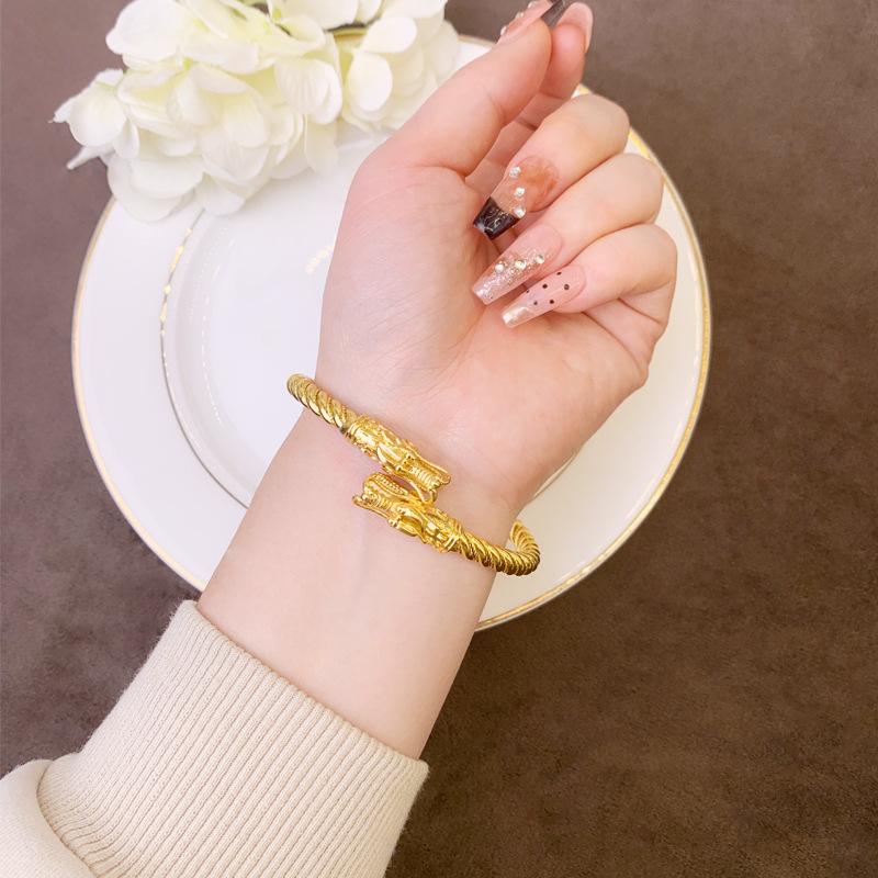 Palace Style Threaded Faucet Open Bracelet Retro Hand Jewelry Bracelet
