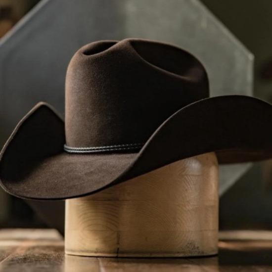 Jesienno-zimowy męski kapelusz rycerski kapelusz filcowy imitacja wełny garb krowia głowa klamra kowbojski kapelusz westernowy