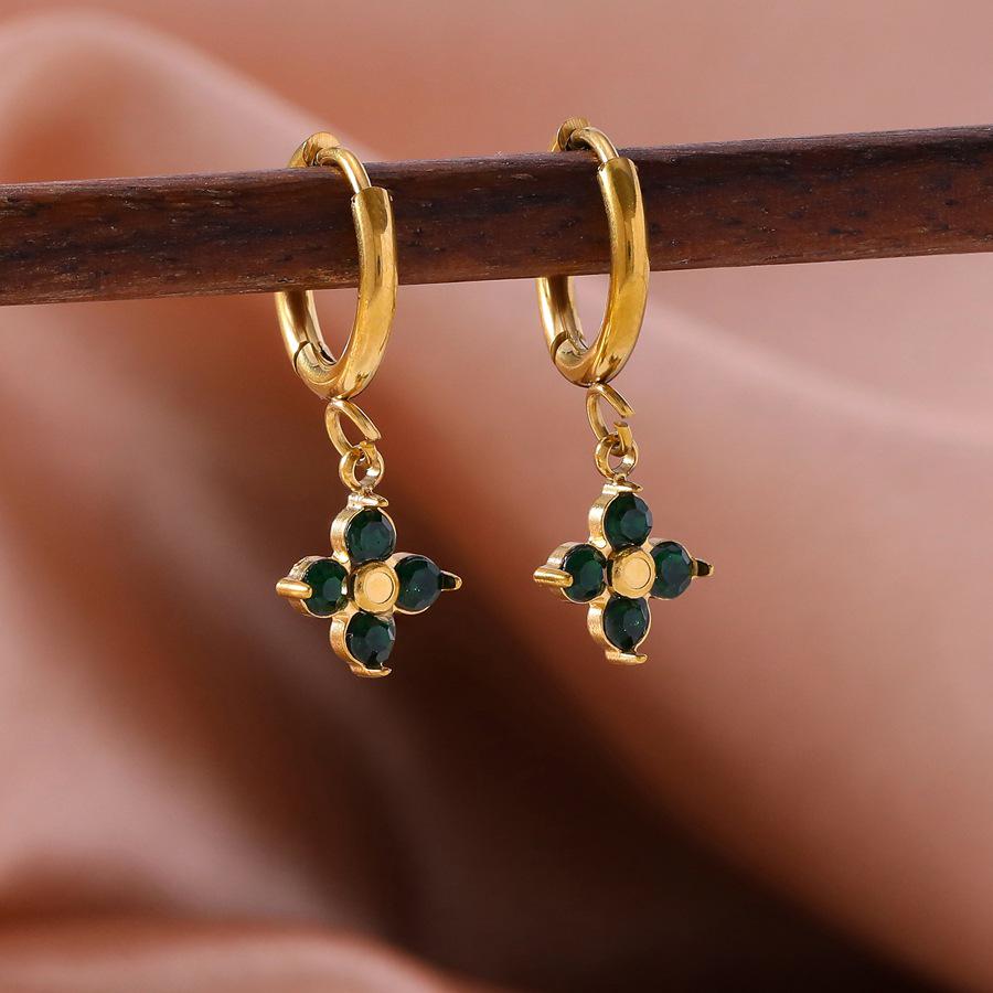 Exquisite 18K Gold Four-Leaf Clover Diamond Earrings for Women - Light Luxury Fashion Style