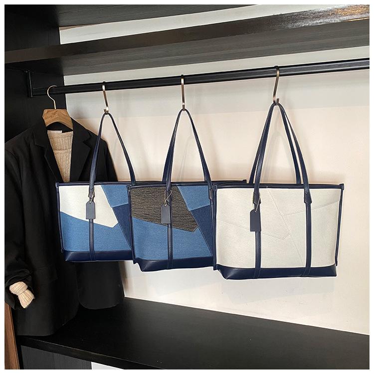 Large Capacity Denim Bag Women's Summer Versatile 2025 New Messenger Bag Splicing College Student Class Tote Bag