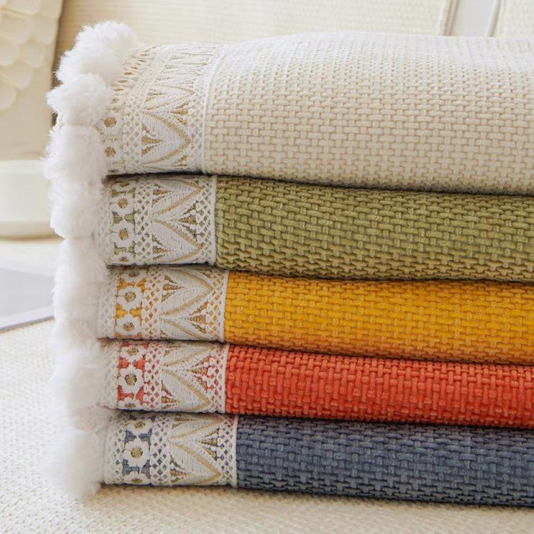 Small Fresh Chenille Sofa Cushion, Universal Anti-slip Living Room Cushion, Practical Sofa Towel for All Seasons