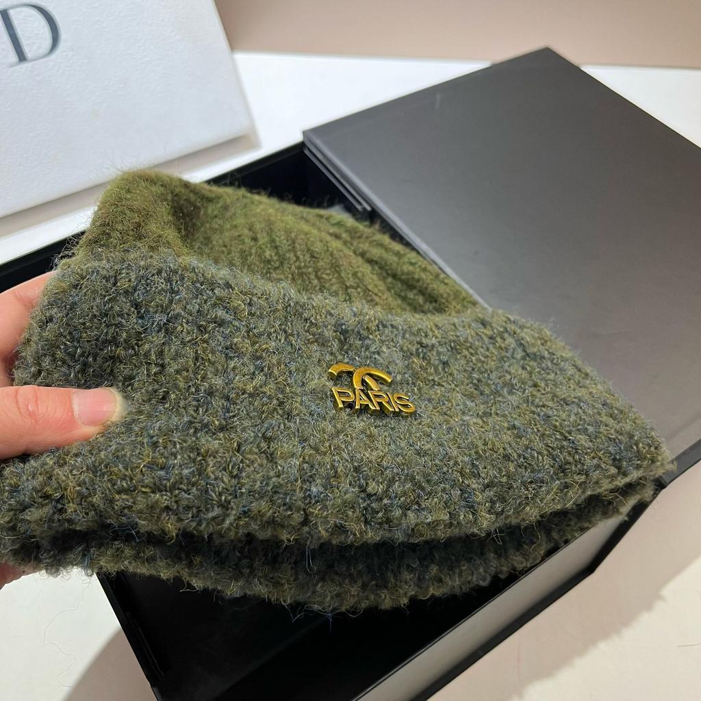 Xiaoxiangfeng French Two-Color Thickened Warm Wool Hat Hyunya Wind Contrasting Color Wool Blend Knitted Hat